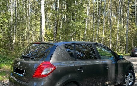 KIA cee'd I рестайлинг, 2010 год, 690 000 рублей, 3 фотография