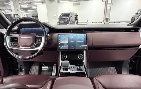 Land Rover Range Rover IV рестайлинг, 2023 год, 17 499 000 рублей, 12 фотография
