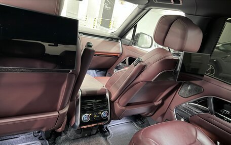 Land Rover Range Rover IV рестайлинг, 2023 год, 17 499 000 рублей, 22 фотография