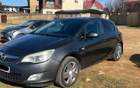 Opel Astra J, 2011 год, 690 000 рублей, 9 фотография
