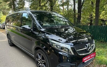Mercedes-Benz V-Класс, 2022 год, 9 500 000 рублей, 7 фотография