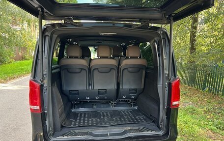 Mercedes-Benz V-Класс, 2022 год, 9 500 000 рублей, 26 фотография
