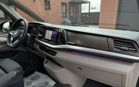 Volkswagen Multivan, 2024 год, 8 300 000 рублей, 6 фотография