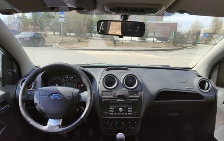 Ford Fiesta, 2006 год, 350 000 рублей, 5 фотография