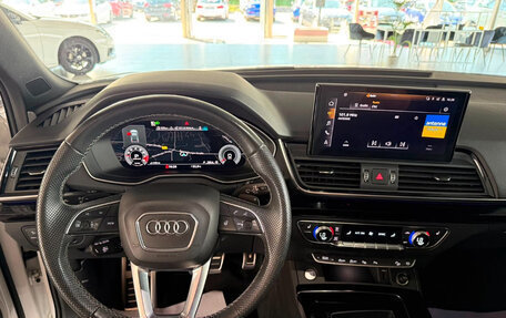 Audi Q5, 2022 год, 4 800 000 рублей, 13 фотография