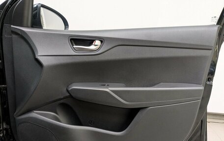 Hyundai Solaris II рестайлинг, 2017 год, 1 015 000 рублей, 5 фотография