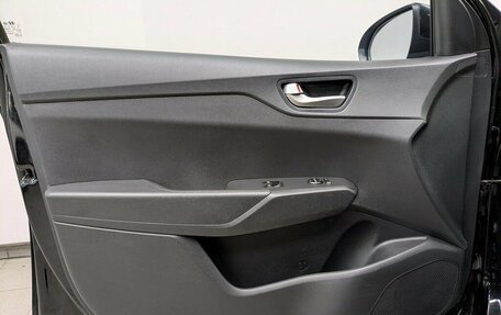 Hyundai Solaris II рестайлинг, 2017 год, 1 015 000 рублей, 13 фотография
