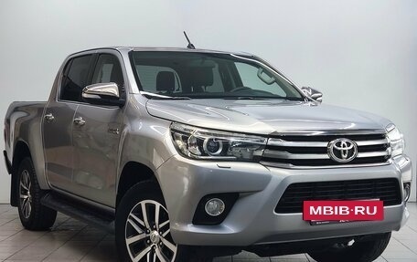 Toyota Hilux VIII, 2016 год, 2 850 000 рублей, 3 фотография