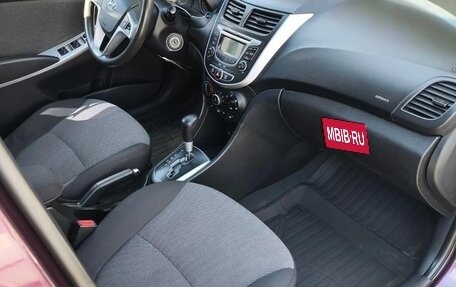 Hyundai Solaris II рестайлинг, 2013 год, 750 000 рублей, 11 фотография