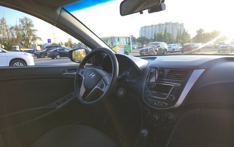 Hyundai Solaris II рестайлинг, 2014 год, 750 000 рублей, 13 фотография
