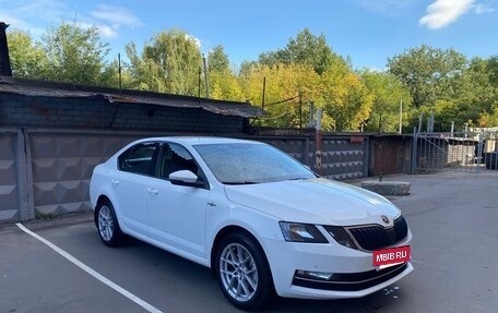 Skoda Octavia, 2019 год, 1 850 000 рублей, 3 фотография