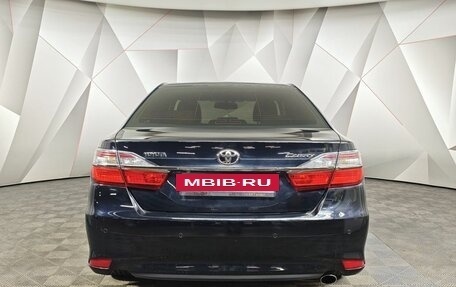 Toyota Camry, 2015 год, 2 095 000 рублей, 8 фотография