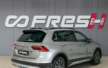 Volkswagen Tiguan II, 2019 год, 2 600 000 рублей, 8 фотография