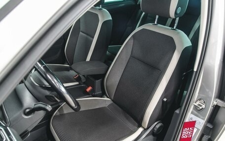 Volkswagen Tiguan II, 2019 год, 2 600 000 рублей, 17 фотография