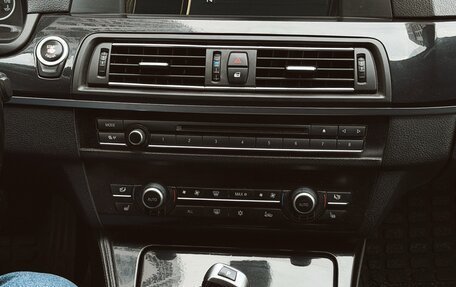 BMW 5 серия, 2010 год, 1 590 000 рублей, 5 фотография