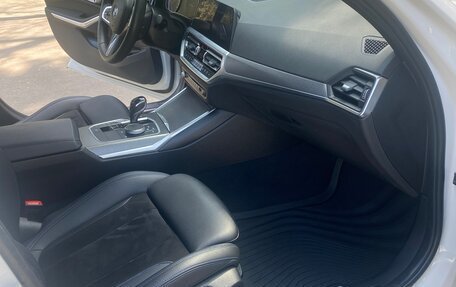 BMW 3 серия, 2020 год, 3 650 000 рублей, 3 фотография