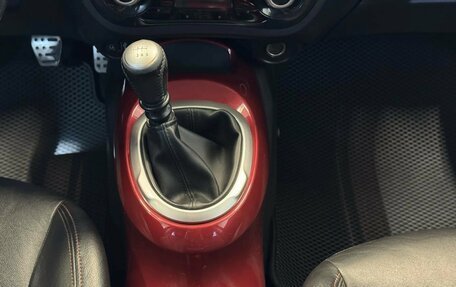 Nissan Juke II, 2011 год, 920 000 рублей, 13 фотография