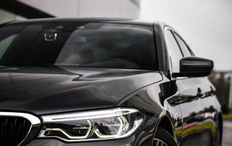 BMW 5 серия, 2020 год, 3 499 000 рублей, 2 фотография