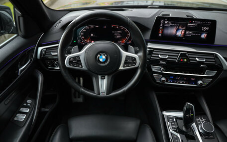 BMW 5 серия, 2020 год, 3 499 000 рублей, 13 фотография
