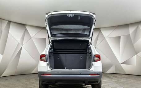 Skoda Karoq I, 2021 год, 2 420 000 рублей, 12 фотография