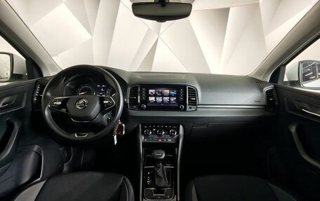 Skoda Karoq I, 2021 год, 2 420 000 рублей, 14 фотография