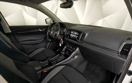 Skoda Karoq I, 2021 год, 2 420 000 рублей, 13 фотография