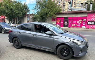Hyundai Solaris II рестайлинг, 2021 год, 800 000 рублей, 1 фотография