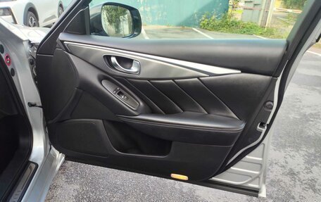 Infiniti Q50 I рестайлинг, 2014 год, 1 590 000 рублей, 13 фотография