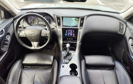 Infiniti Q50 I рестайлинг, 2014 год, 1 590 000 рублей, 20 фотография