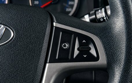 Hyundai Solaris II рестайлинг, 2015 год, 1 169 000 рублей, 13 фотография