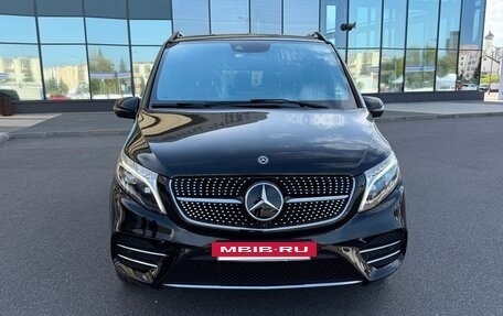 Mercedes-Benz V-Класс, 2019 год, 7 000 000 рублей, 2 фотография
