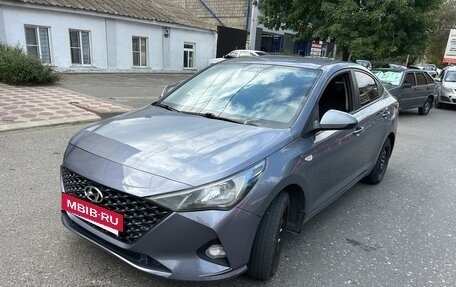 Hyundai Solaris II рестайлинг, 2021 год, 800 000 рублей, 9 фотография