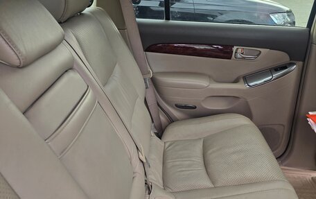 Toyota Land Cruiser Prado 120 рестайлинг, 2006 год, 2 200 000 рублей, 9 фотография