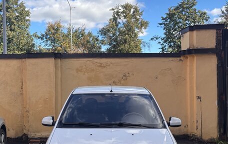 Renault Logan I, 2011 год, 470 000 рублей, 1 фотография