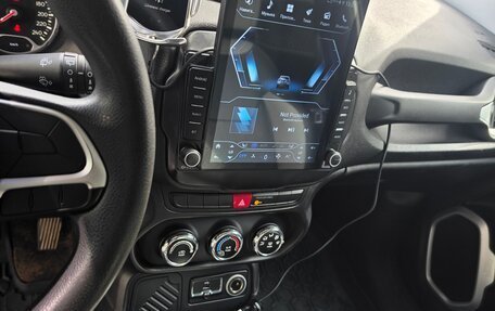 Jeep Renegade I рестайлинг, 2017 год, 1 350 000 рублей, 7 фотография
