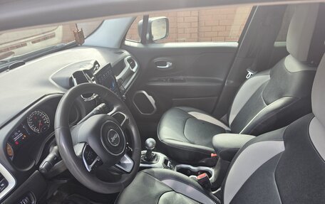 Jeep Renegade I рестайлинг, 2017 год, 1 350 000 рублей, 6 фотография