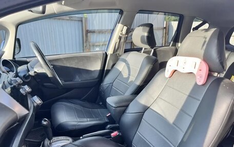 Honda Fit III, 2010 год, 560 000 рублей, 10 фотография