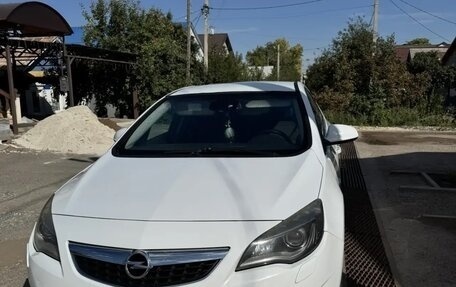 Opel Astra J, 2012 год, 540 000 рублей, 1 фотография