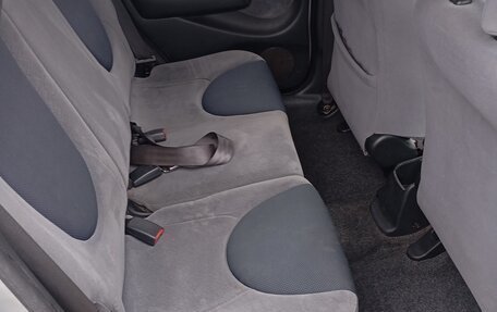 Honda Fit III, 2002 год, 450 000 рублей, 8 фотография