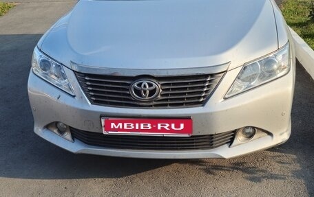 Toyota Camry, 2014 год, 1 750 000 рублей, 5 фотография