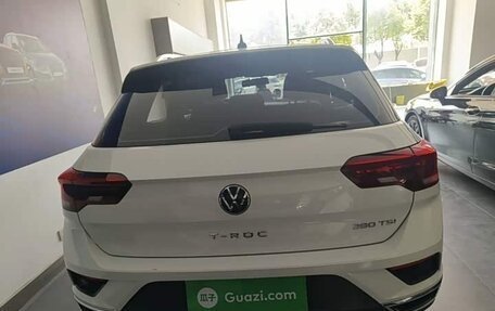 Volkswagen T-Roc I, 2022 год, 1 437 006 рублей, 5 фотография