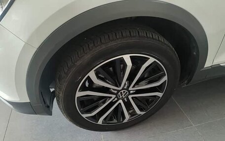 Volkswagen T-Roc I, 2022 год, 1 437 006 рублей, 16 фотография