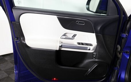 Mercedes-Benz GLB, 2020 год, 3 790 000 рублей, 9 фотография