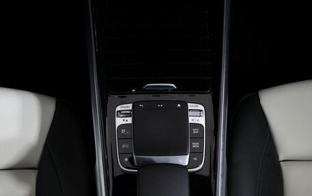 Mercedes-Benz GLB, 2020 год, 3 790 000 рублей, 20 фотография