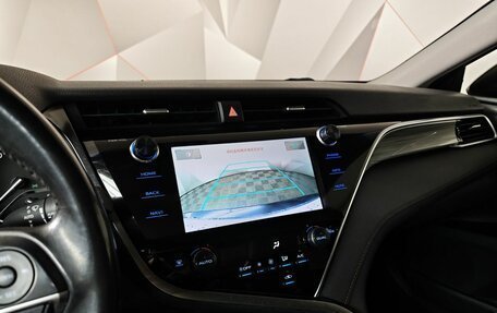 Toyota Camry, 2019 год, 2 250 000 рублей, 23 фотография