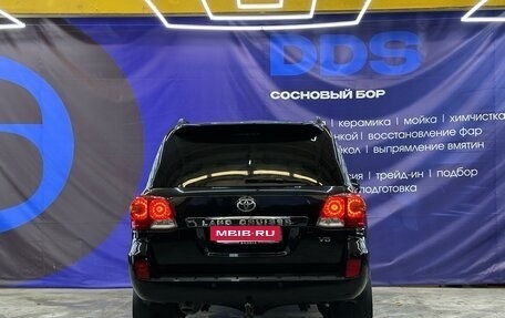 Toyota Land Cruiser 200, 2012 год, 3 150 000 рублей, 5 фотография