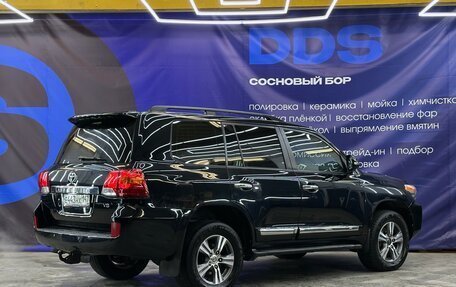 Toyota Land Cruiser 200, 2012 год, 3 150 000 рублей, 6 фотография
