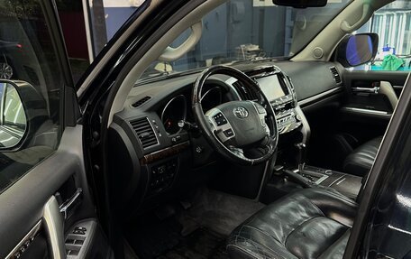 Toyota Land Cruiser 200, 2012 год, 3 150 000 рублей, 11 фотография