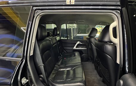 Toyota Land Cruiser 200, 2012 год, 3 150 000 рублей, 17 фотография