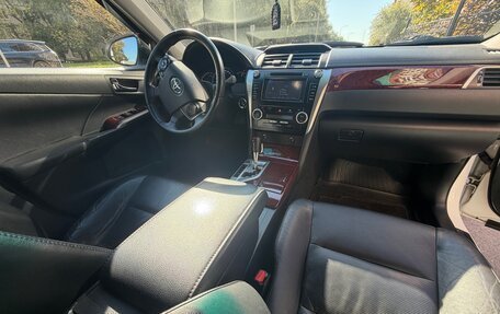 Toyota Camry, 2014 год, 1 650 000 рублей, 13 фотография